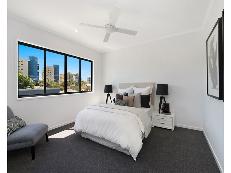 75 Palmer Avenue, Golden Beach QLD 4551