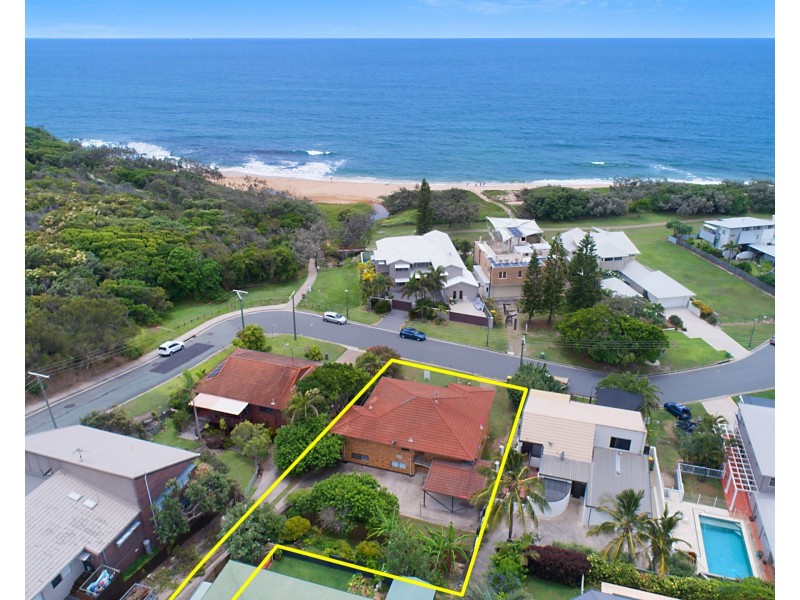 9 Beachside Court, Shelly Beach QLD 4551