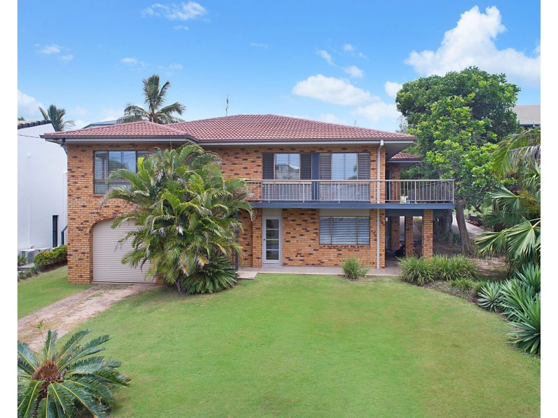 9 Beachside Court, Shelly Beach QLD 4551