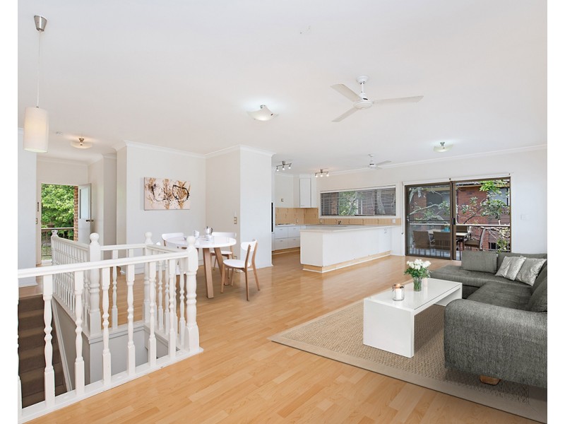 9 Beachside Court, Shelly Beach QLD 4551