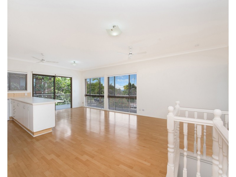 9 Beachside Court, Shelly Beach QLD 4551