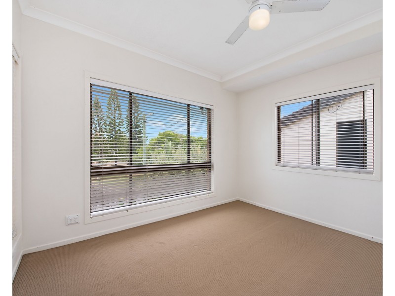 9 Beachside Court, Shelly Beach QLD 4551