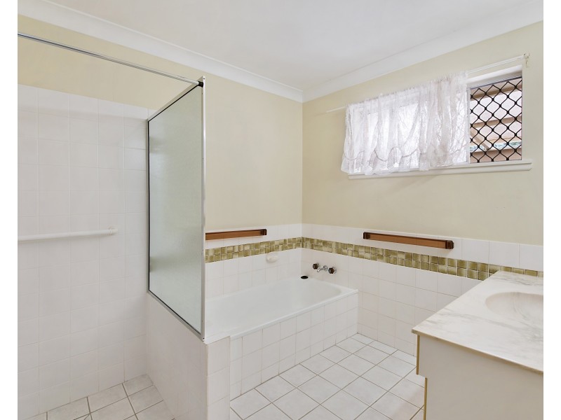 23 Plover Parade, Caloundra QLD 4551