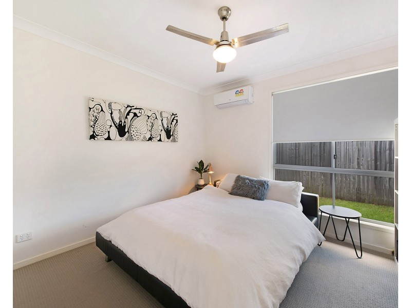 13 Middle Park Street, Little Mountain QLD 4551