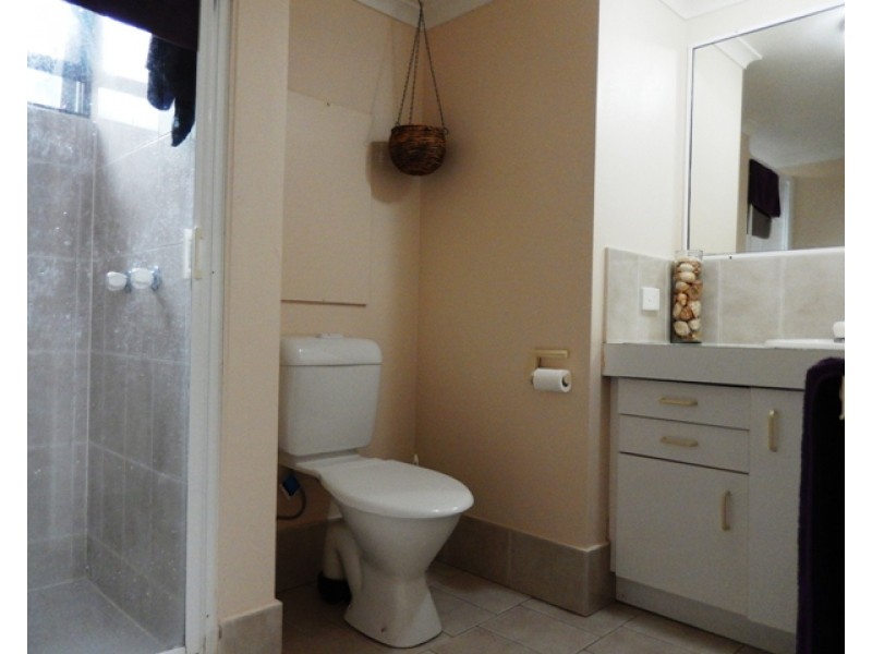 Unit 3 ‘Seapoint’ 32 Victoria Terrace, Kings Beach QLD 4551