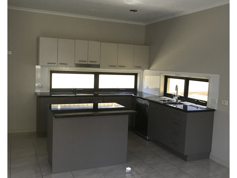 1/9 Bingera Terrace, Caloundra QLD 4551