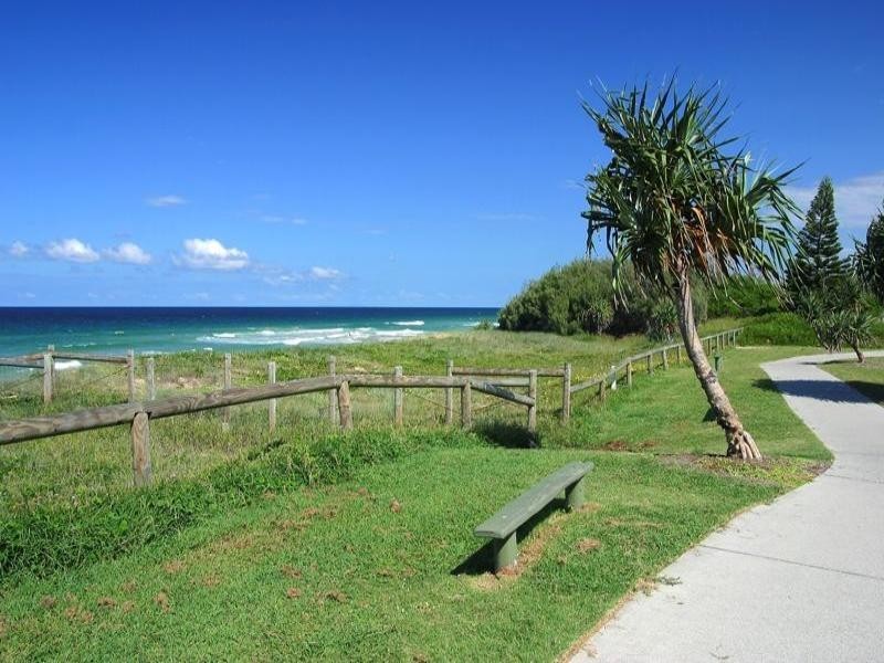 4a Alkira Street, Buddina QLD 4575