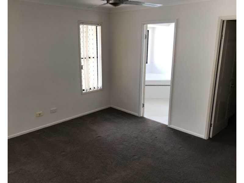 3 Sovereign Circuit, Pelican Waters QLD 4551