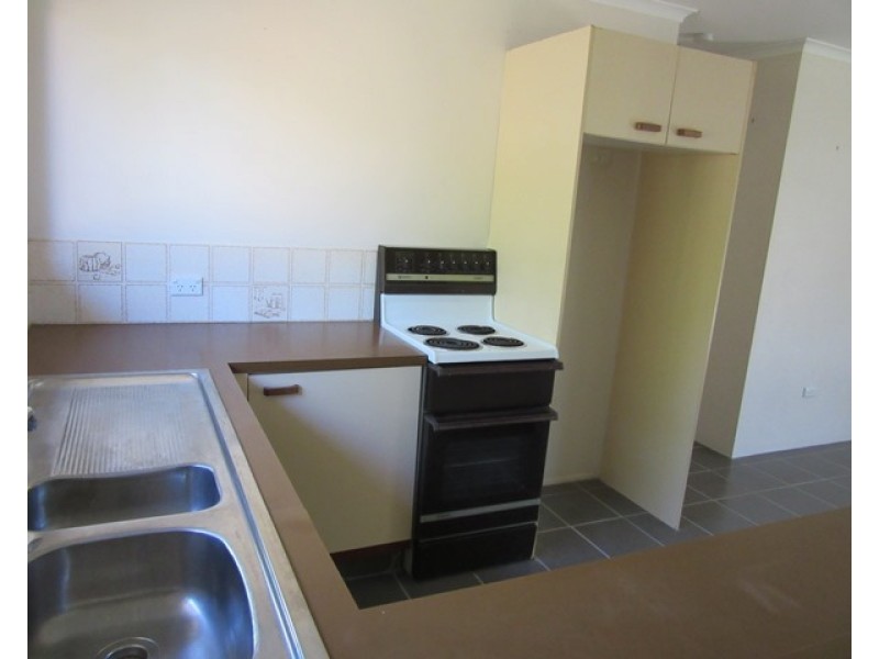 2/9 Kalanda Court, Dicky Beach QLD 4551