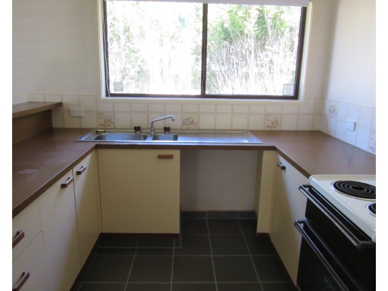 2/9 Kalanda Court, Dicky Beach QLD 4551