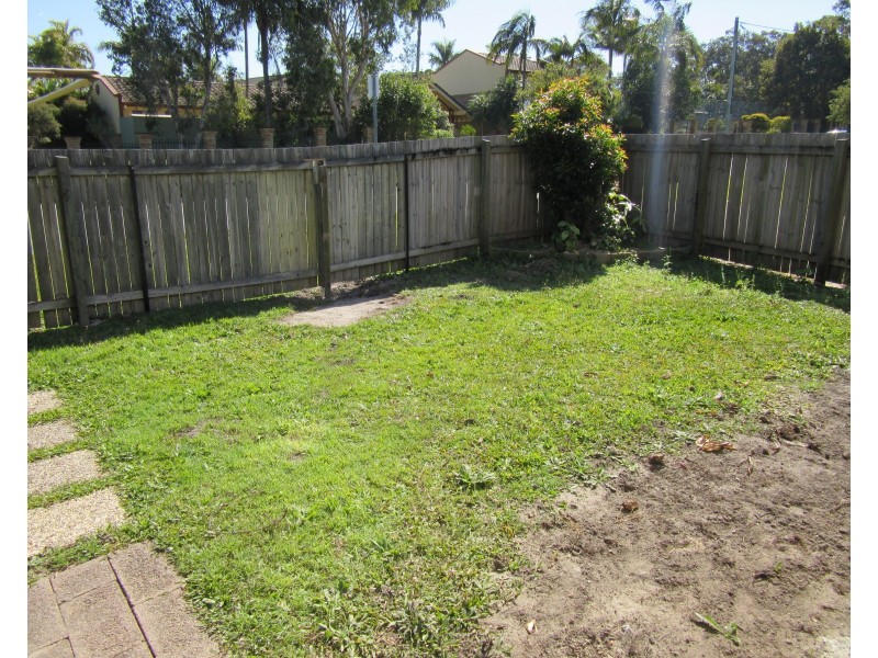 2/9 Kalanda Court, Dicky Beach QLD 4551