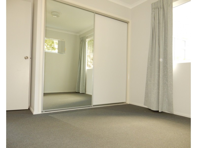 2/25 Saltair Street, Kings Beach QLD 4551