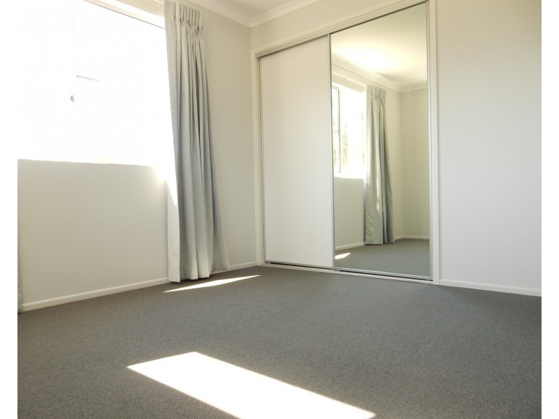 2/25 Saltair Street, Kings Beach QLD 4551