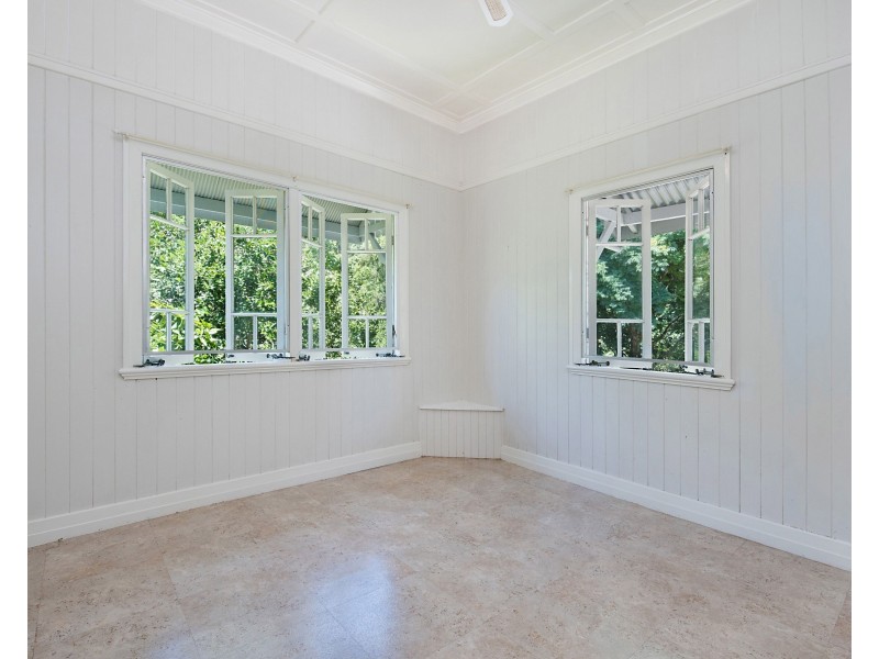 2 Gympie Street South, Landsborough QLD 4550