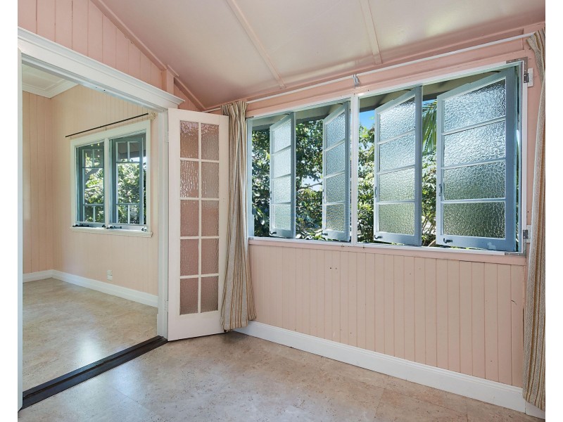 2 Gympie Street South, Landsborough QLD 4550