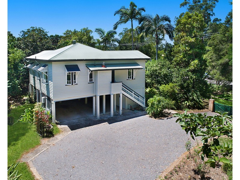 2 Gympie Street South, Landsborough QLD 4550