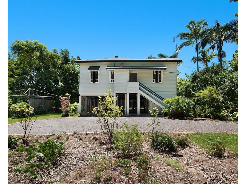 2 Gympie Street South, Landsborough QLD 4550