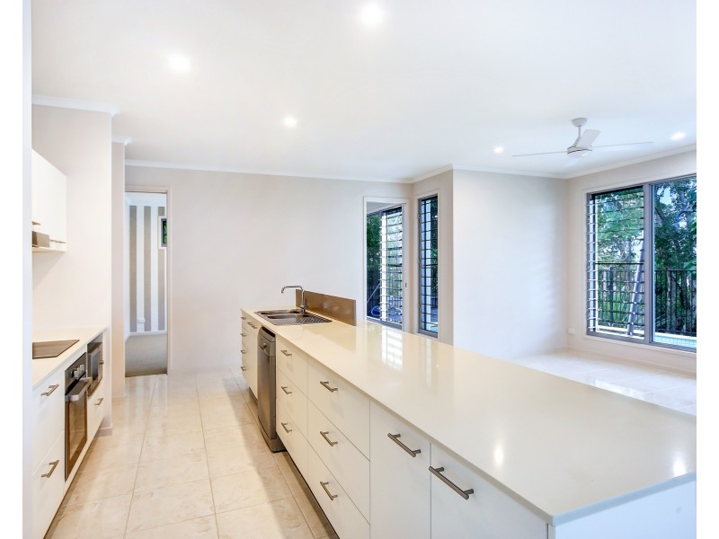 4 Dicky Beach Close, Dicky Beach QLD 4551