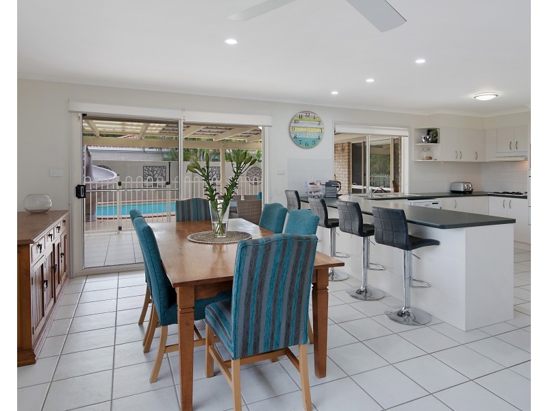 7 Traill Crescent, Currimundi QLD 4551