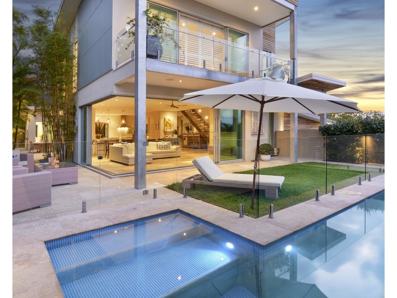 34 William Street, Moffat Beach QLD 4551