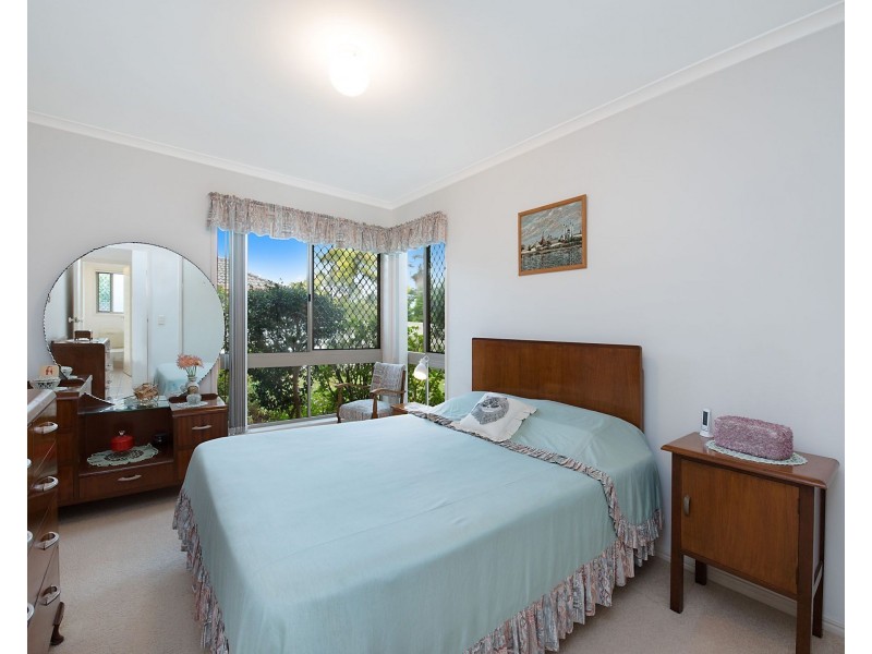 11 Sir Joseph Banks Drive, Pelican Waters QLD 4551