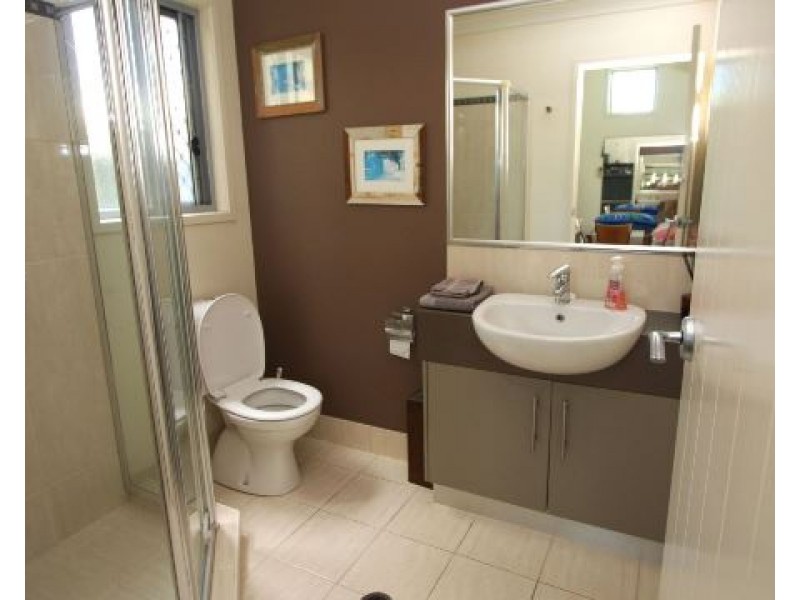 432 Oceanic Drive South, Wurtulla QLD 4575