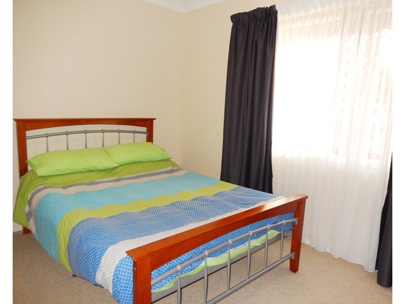 1 Cunningham Court, Golden Beach QLD 4551