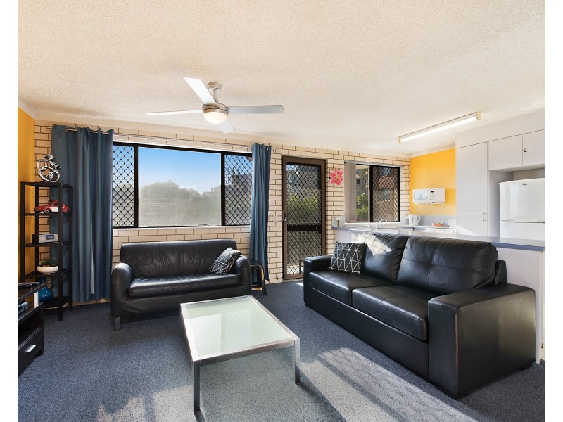 Unit 7/33A Burgess Street, Kings Beach QLD 4551