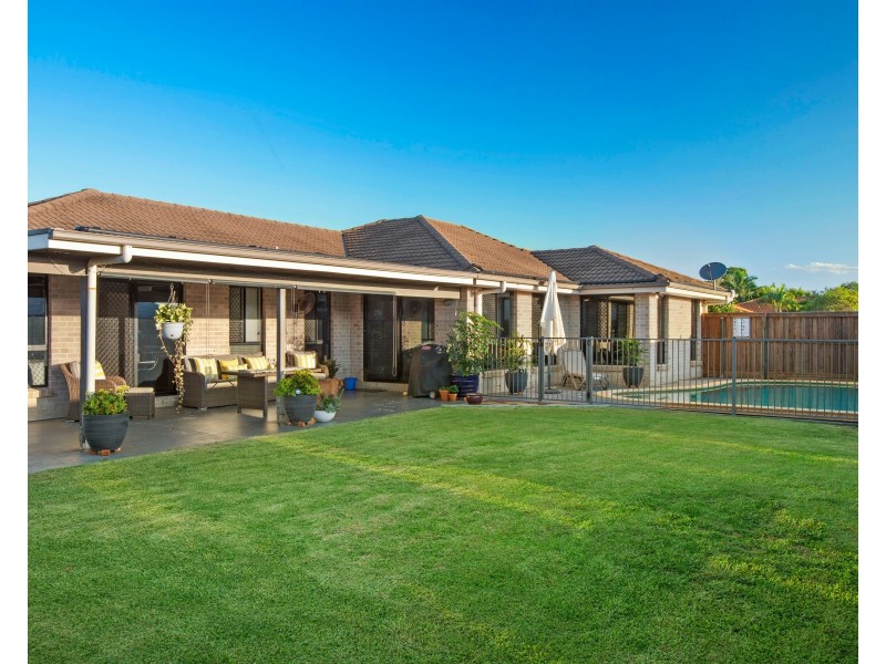 1 Wildflower Way, Little Mountain QLD 4551