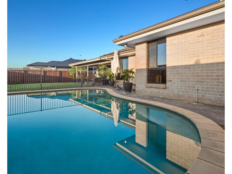 1 Wildflower Way, Little Mountain QLD 4551