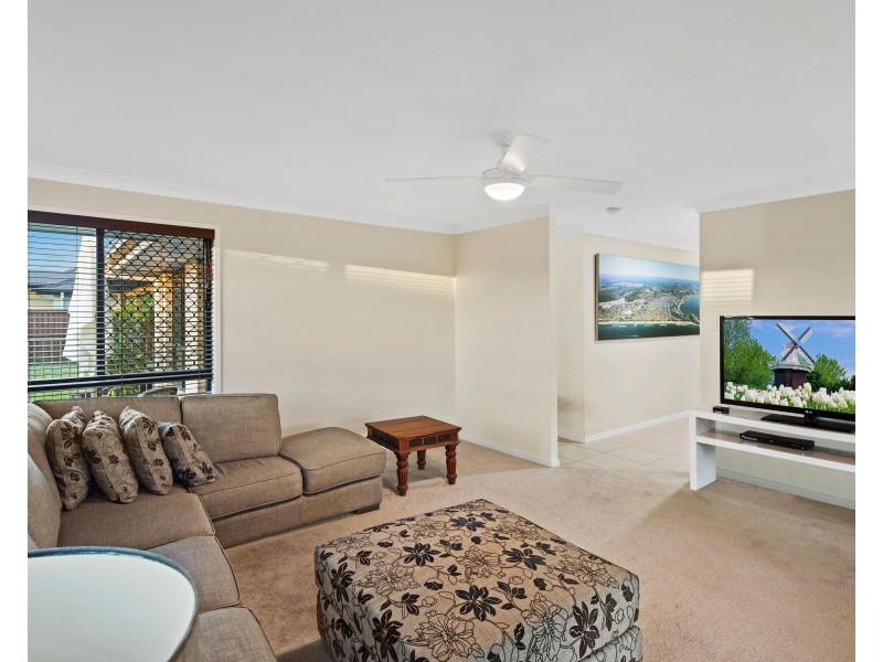 1 Wildflower Way, Little Mountain QLD 4551