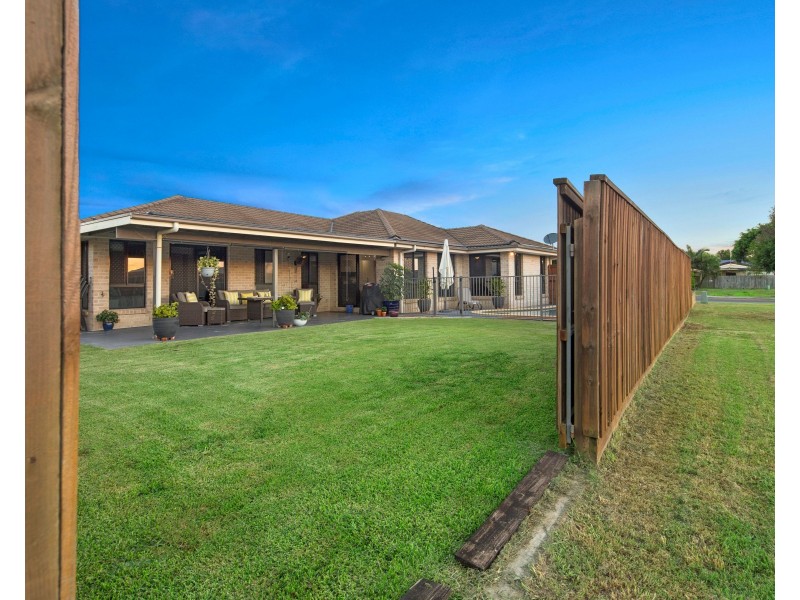 1 Wildflower Way, Little Mountain QLD 4551