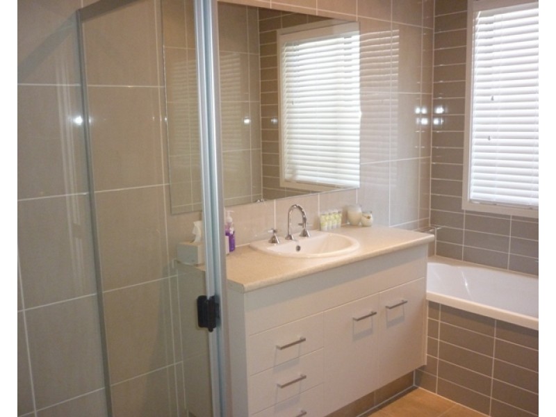 84 Westminster Avenue, Golden Beach QLD 4551