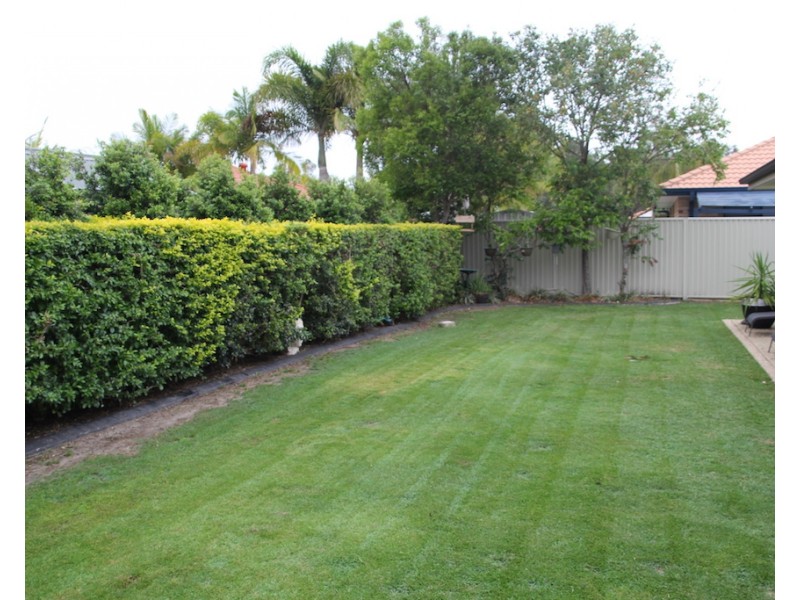 10 Lockyer Place, Pelican Waters QLD 4551