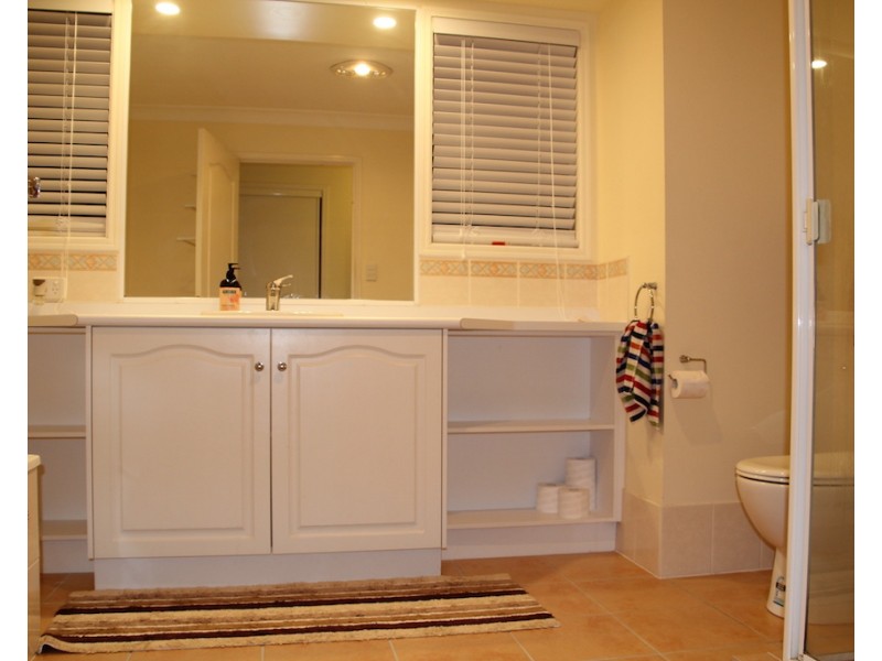 10 Lockyer Place, Pelican Waters QLD 4551