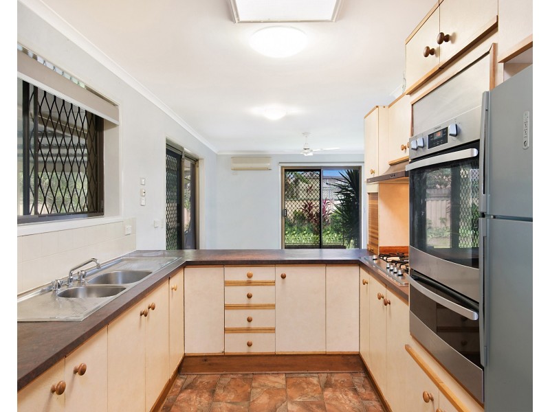 11 Cunningham Court, Golden Beach QLD 4551