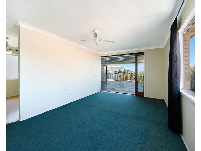 9 Elizabeth Street, Dicky Beach QLD 4551