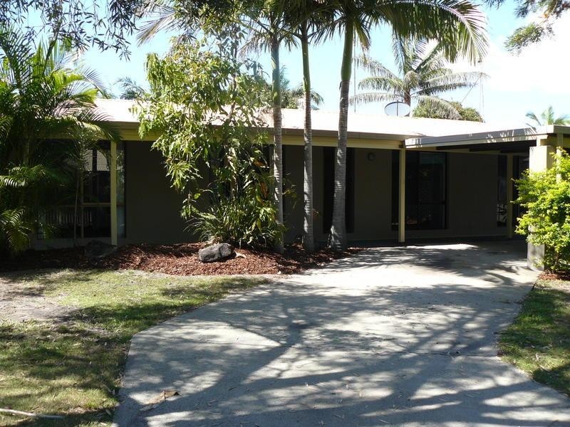 12 Alloota Street, Wurtulla QLD 4575