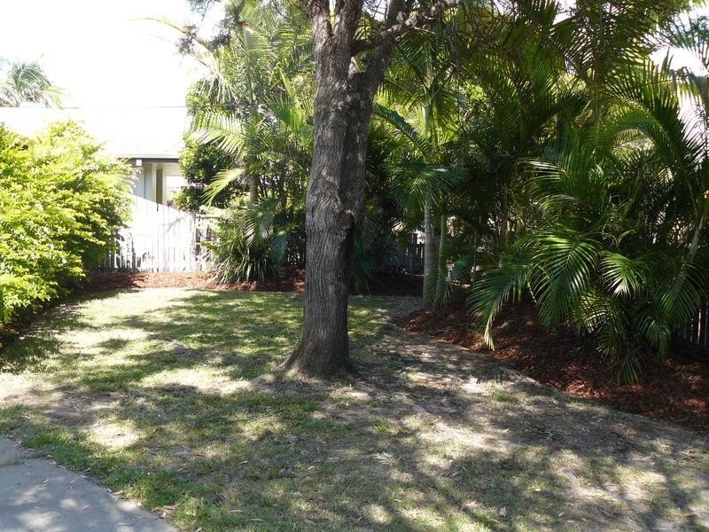 12 Alloota Street, Wurtulla QLD 4575