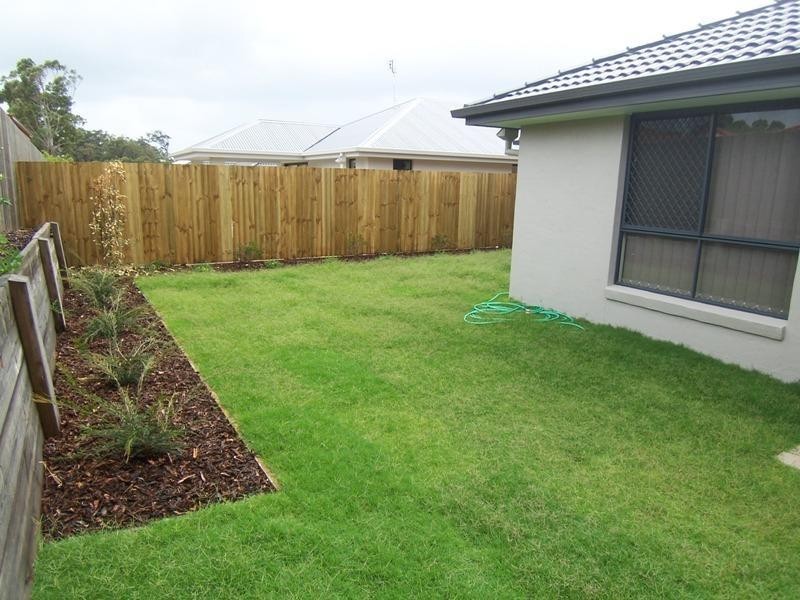 9 Cannon Lane, Little Mountain QLD 4551