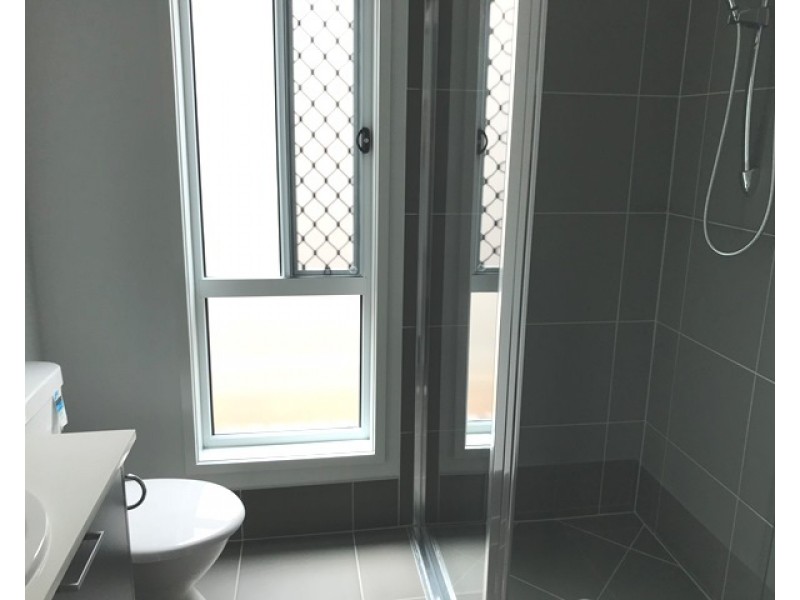 2 Haskins Street, Caloundra West QLD 4551