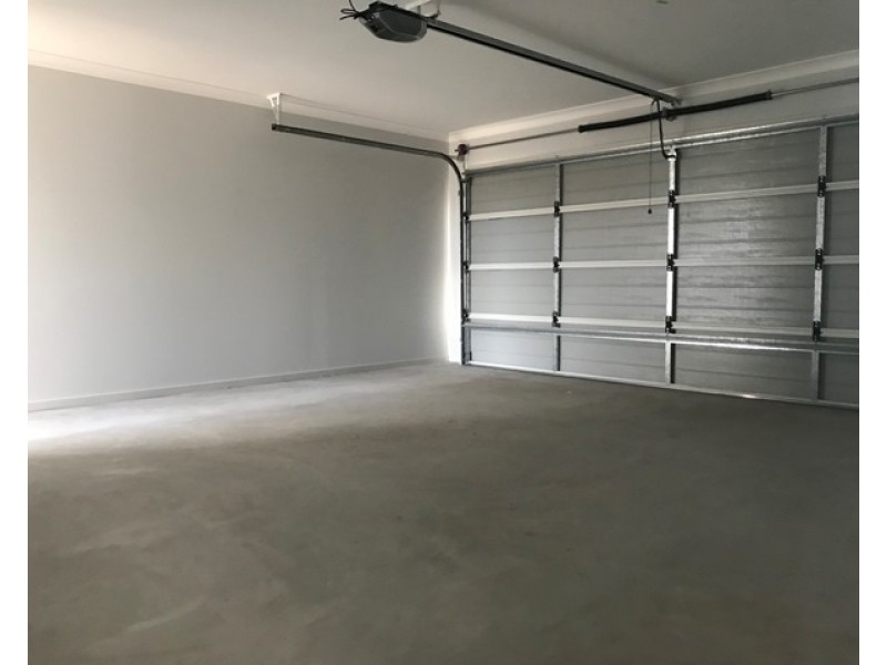 2 Haskins Street, Caloundra West QLD 4551