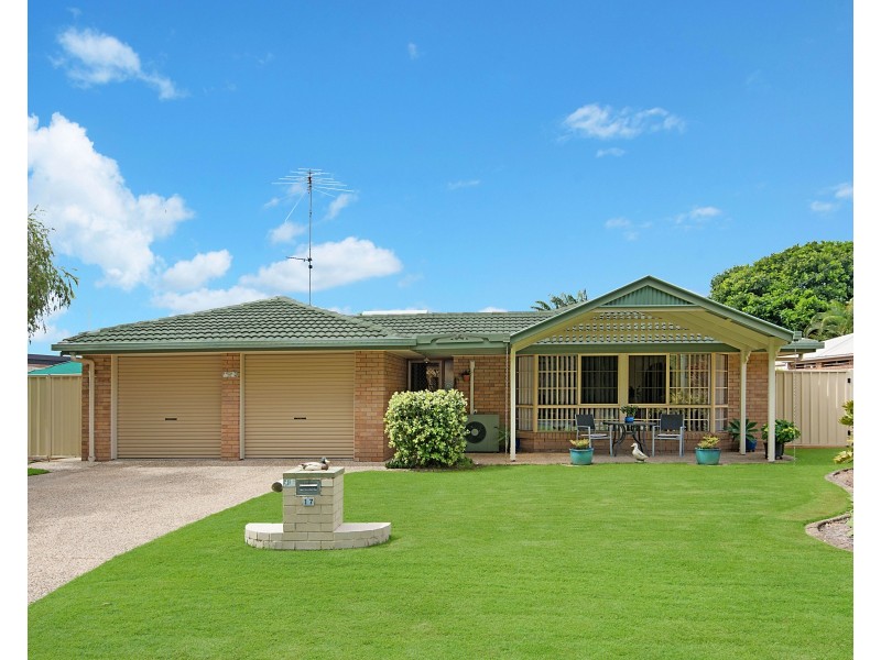 17 Mulloka Esplanade, Wurtulla QLD 4575