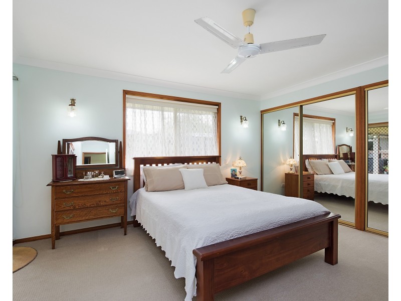 17 Mulloka Esplanade, Wurtulla QLD 4575