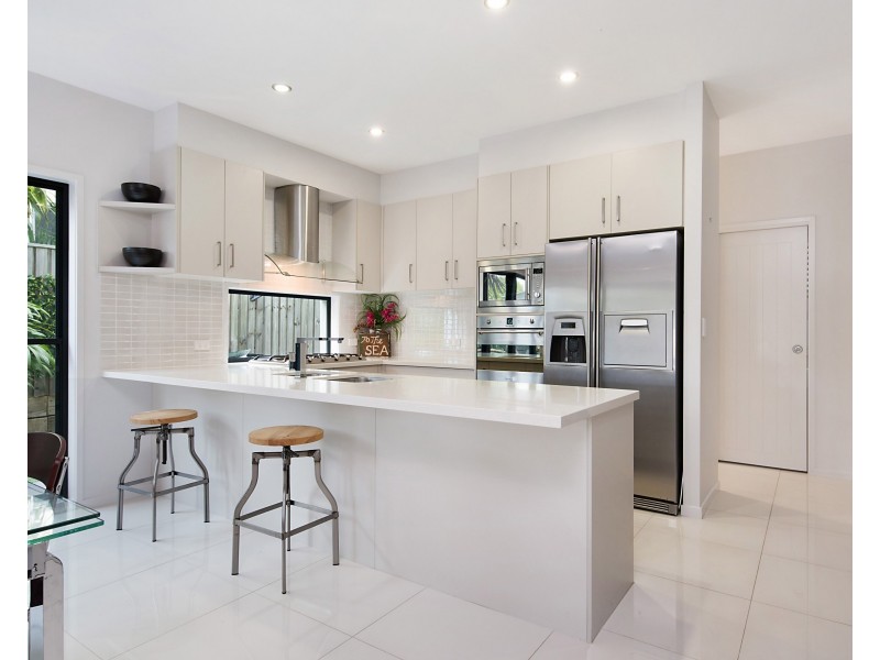 24 Dicky Beach Close, Dicky Beach QLD 4551