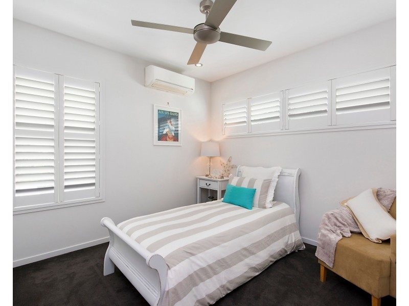 24 Dicky Beach Close, Dicky Beach QLD 4551