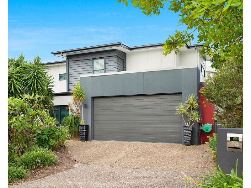24 Dicky Beach Close, Dicky Beach QLD 4551