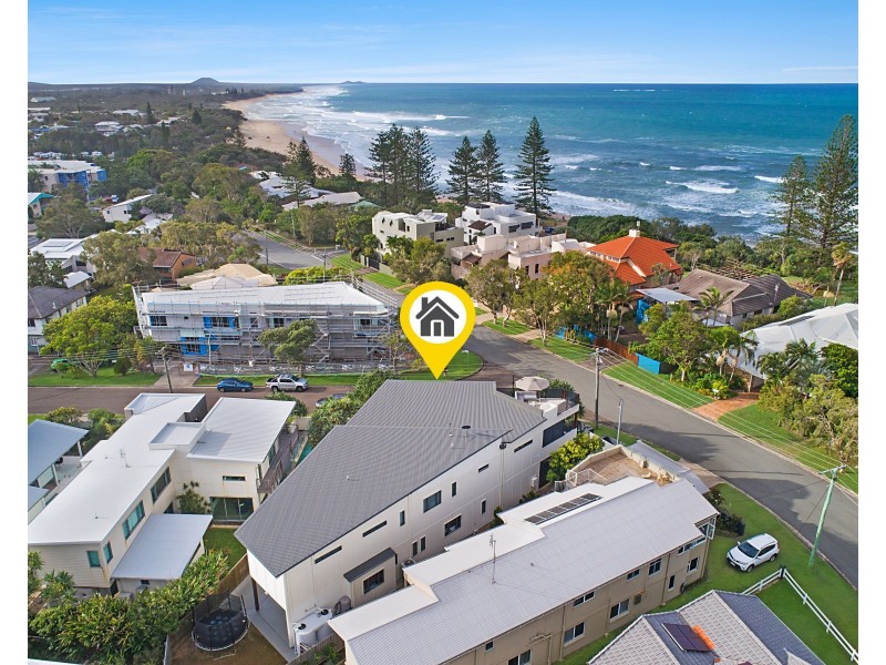 2 Mackay Street, Dicky Beach QLD 4551