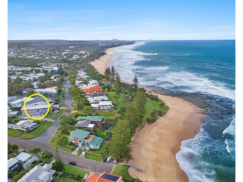 2 Mackay Street, Dicky Beach QLD 4551
