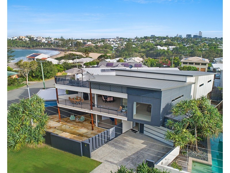 2 Mackay Street, Dicky Beach QLD 4551